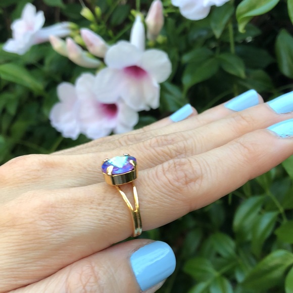 Violet Aurora Borealis Rivoli Crystal Ring - Picture 9 of 14